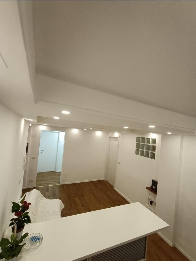 B&B Italian Guest Genova 외부 사진