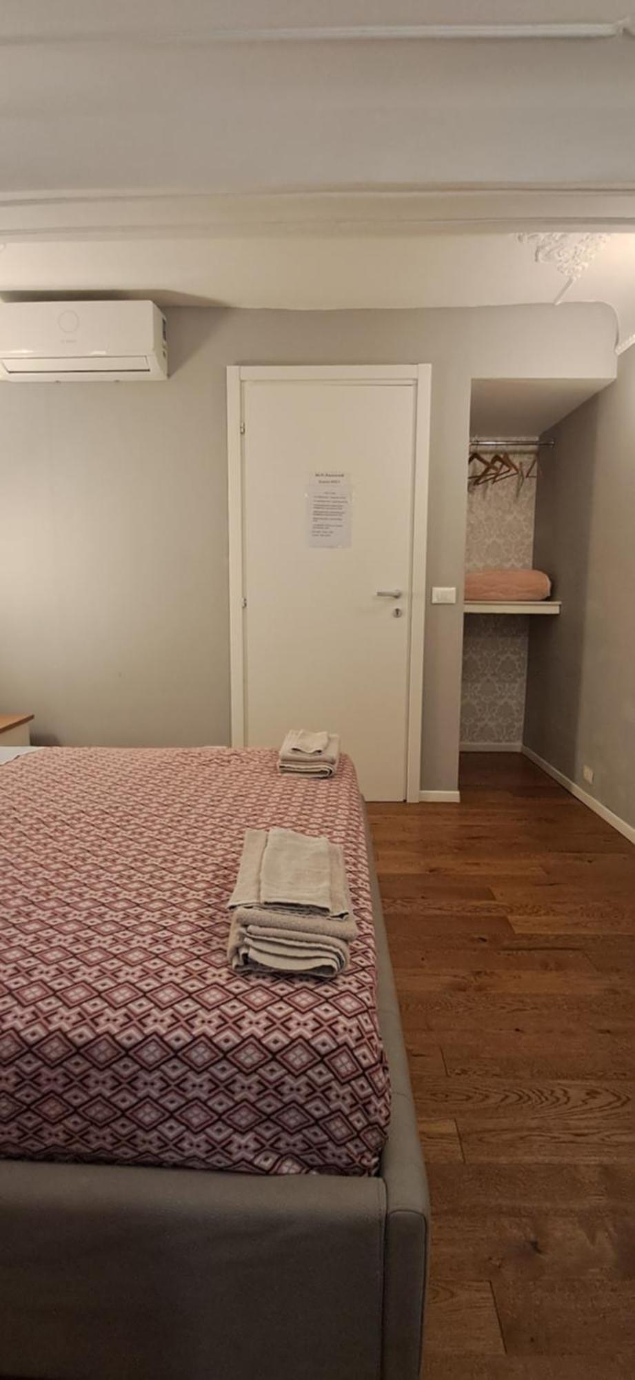B&B Italian Guest Genova 외부 사진